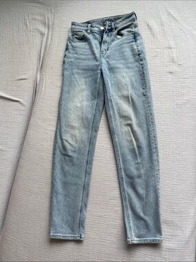 American Eagle Outfitters Light Wash Straight Jeans, 000R